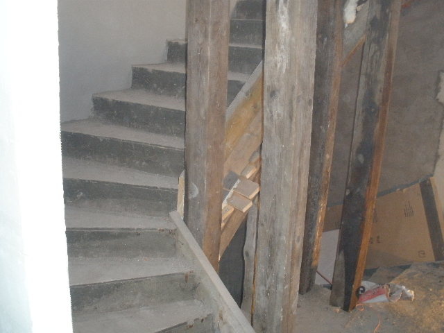 Točité betonové schodiště
